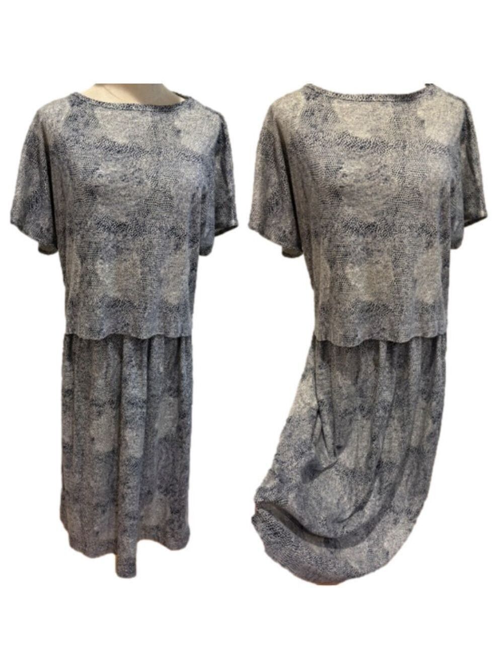 VINTAGE 2 PC KNIT PYTHON PRINT BLUE & OFF WHITE TOP & MIDI SKIRT LEE WINTER S